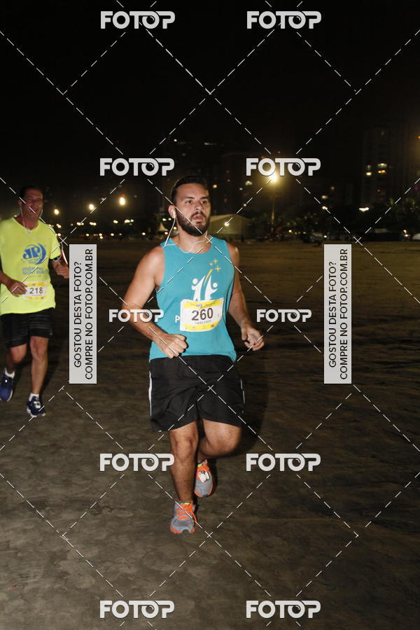 Buy your photos of the eventCircuito Jovem Pan Night Run - Etapa Santos on Fotop