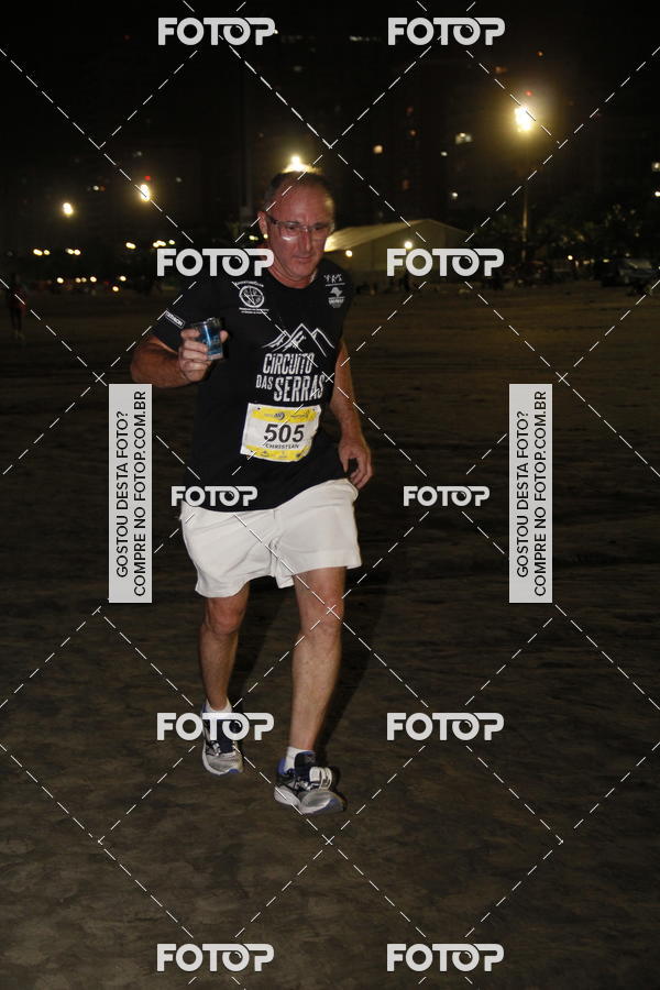 Buy your photos of the eventCircuito Jovem Pan Night Run - Etapa Santos on Fotop