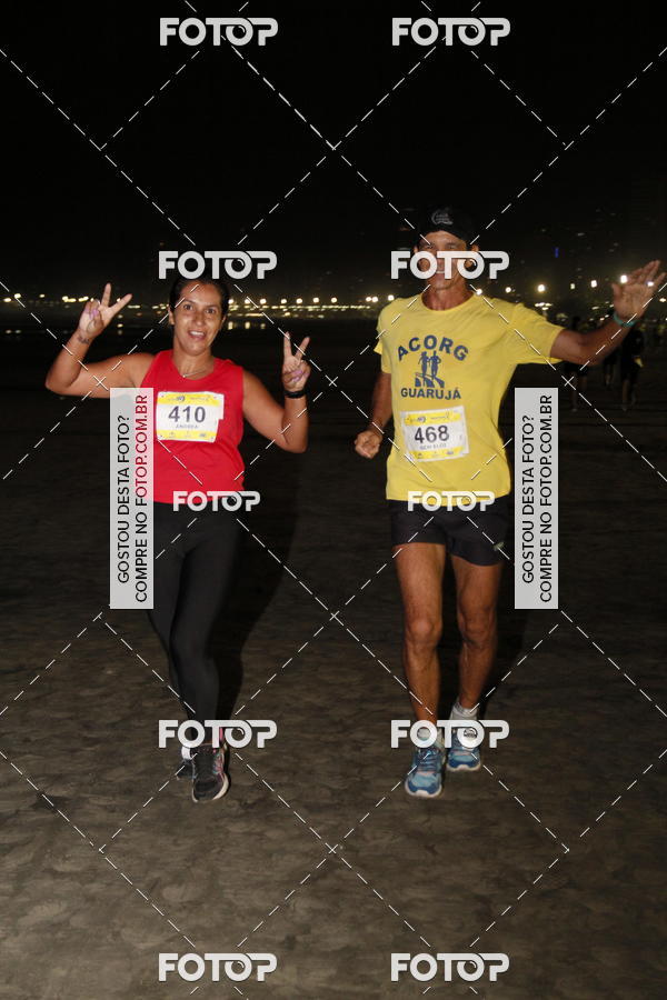 Buy your photos of the eventCircuito Jovem Pan Night Run - Etapa Santos on Fotop