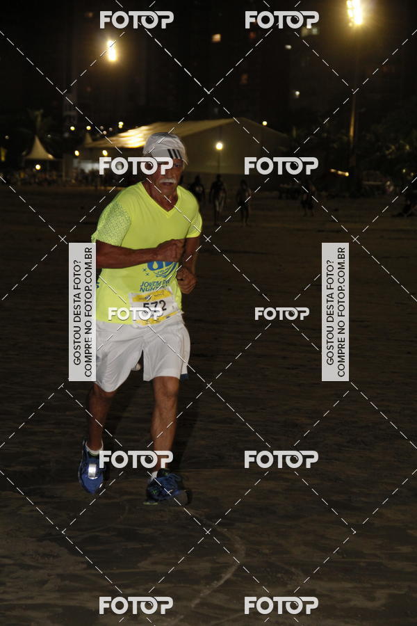 Buy your photos of the eventCircuito Jovem Pan Night Run - Etapa Santos on Fotop