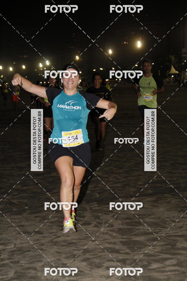 Buy your photos of the eventCircuito Jovem Pan Night Run - Etapa Santos on Fotop
