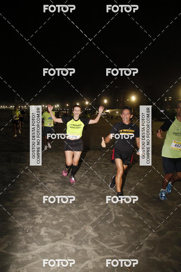 Buy your photos of the eventCircuito Jovem Pan Night Run - Etapa Santos on Fotop