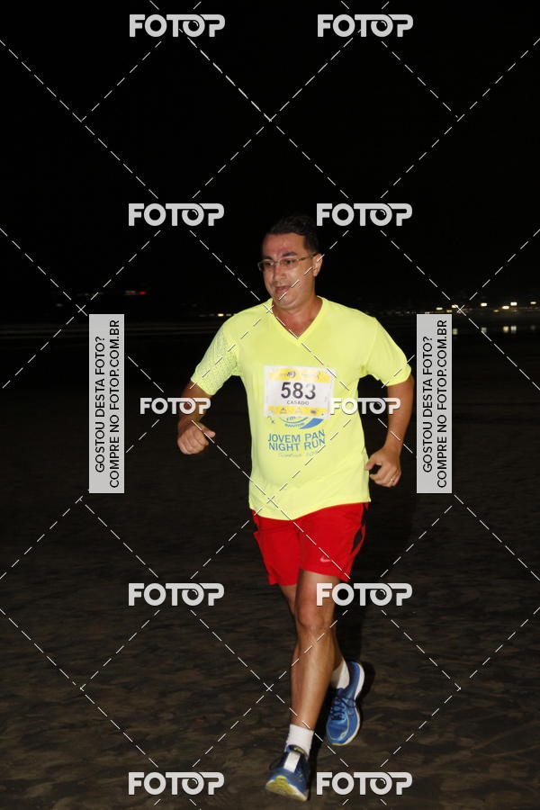 Buy your photos of the eventCircuito Jovem Pan Night Run - Etapa Santos on Fotop