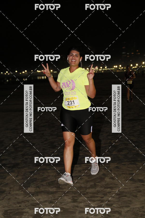 Buy your photos of the eventCircuito Jovem Pan Night Run - Etapa Santos on Fotop