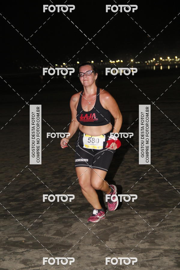 Buy your photos of the eventCircuito Jovem Pan Night Run - Etapa Santos on Fotop