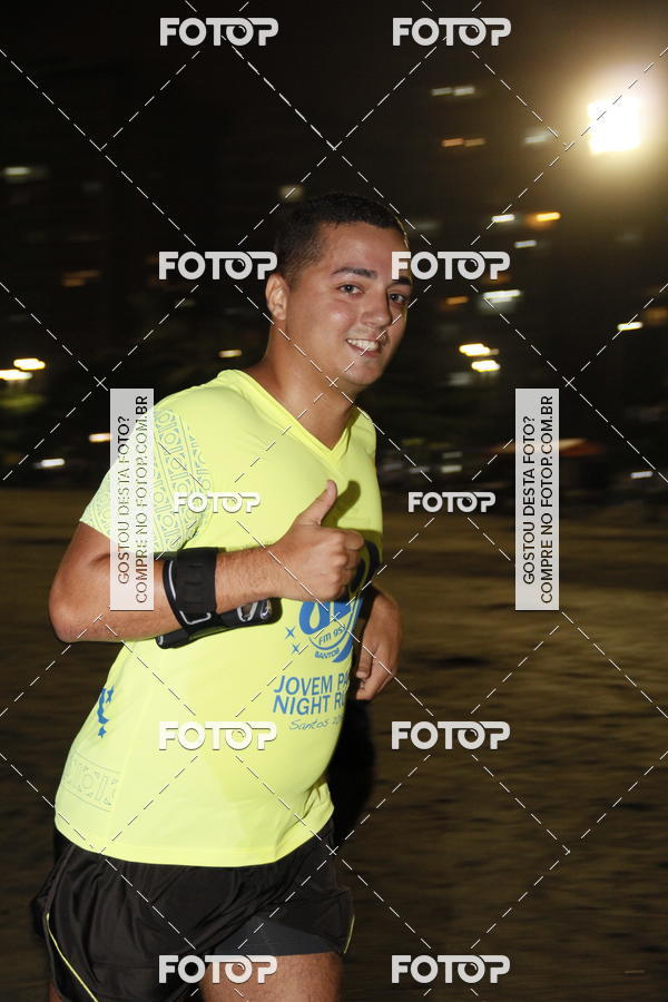 Buy your photos of the eventCircuito Jovem Pan Night Run - Etapa Santos on Fotop