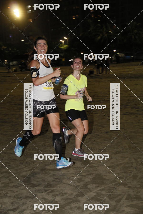 Buy your photos of the eventCircuito Jovem Pan Night Run - Etapa Santos on Fotop