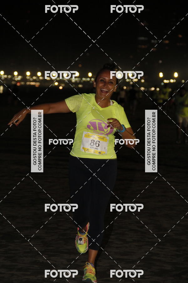Buy your photos of the eventCircuito Jovem Pan Night Run - Etapa Santos on Fotop
