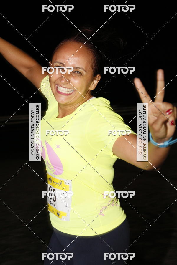 Buy your photos of the eventCircuito Jovem Pan Night Run - Etapa Santos on Fotop