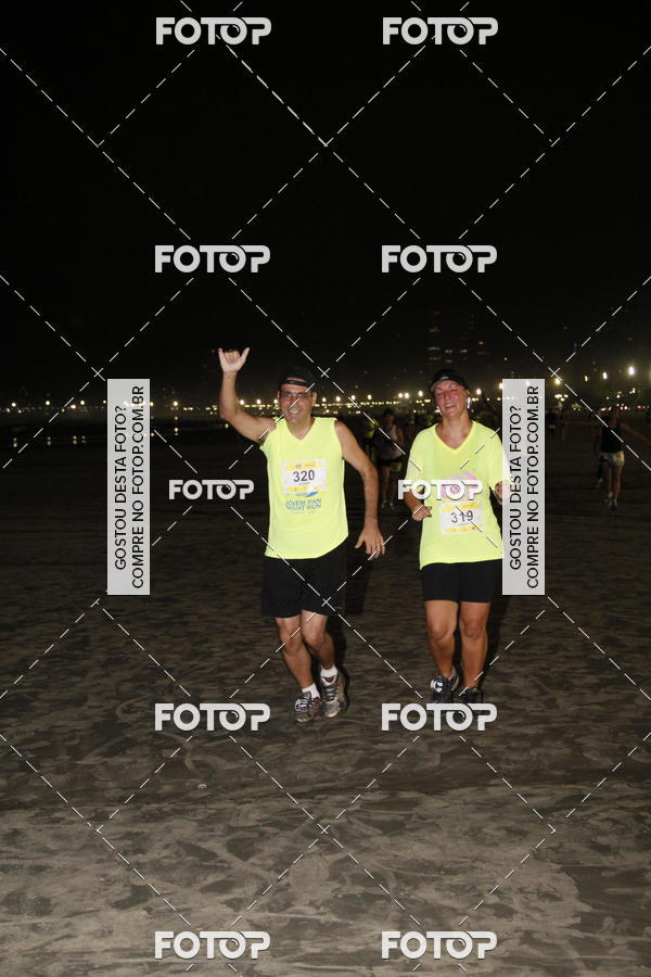 Buy your photos of the eventCircuito Jovem Pan Night Run - Etapa Santos on Fotop