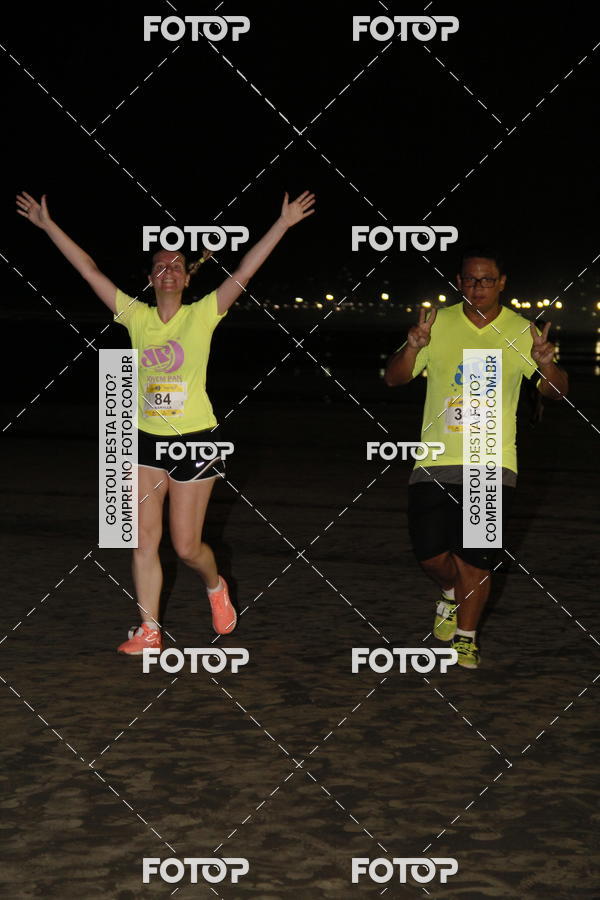 Buy your photos of the eventCircuito Jovem Pan Night Run - Etapa Santos on Fotop