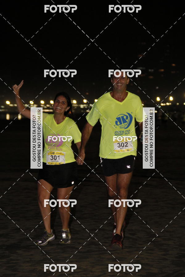 Buy your photos of the eventCircuito Jovem Pan Night Run - Etapa Santos on Fotop