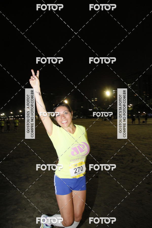 Buy your photos of the eventCircuito Jovem Pan Night Run - Etapa Santos on Fotop