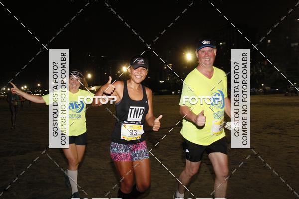 Buy your photos of the eventCircuito Jovem Pan Night Run - Etapa Santos on Fotop