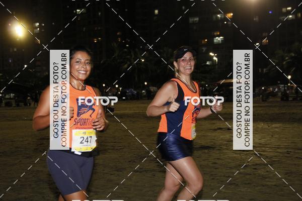 Buy your photos of the eventCircuito Jovem Pan Night Run - Etapa Santos on Fotop