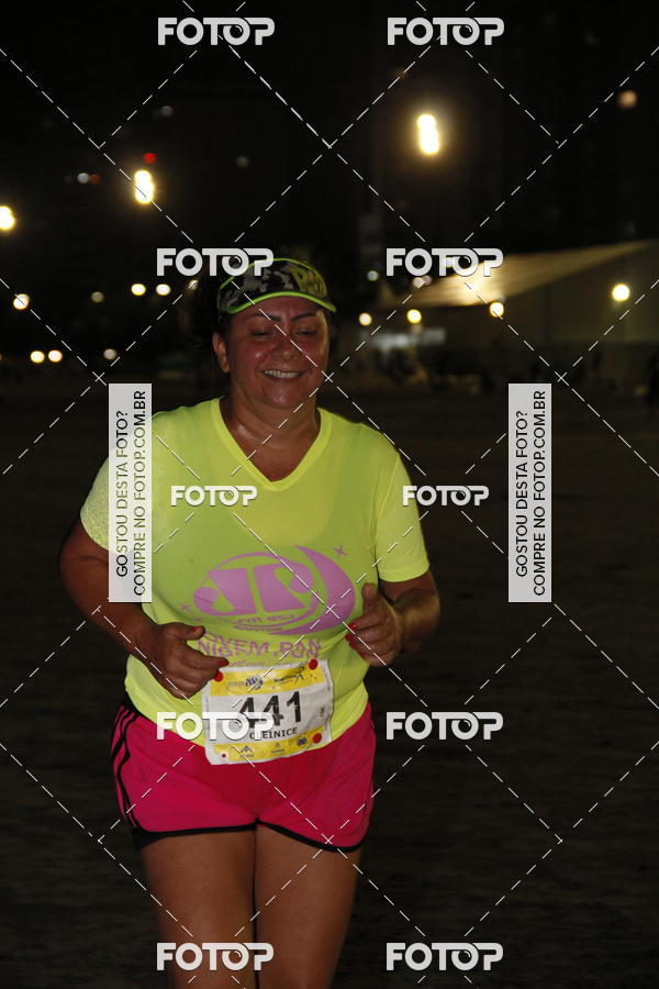 Buy your photos of the eventCircuito Jovem Pan Night Run - Etapa Santos on Fotop