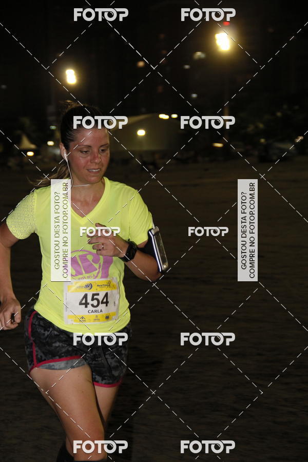 Buy your photos of the eventCircuito Jovem Pan Night Run - Etapa Santos on Fotop