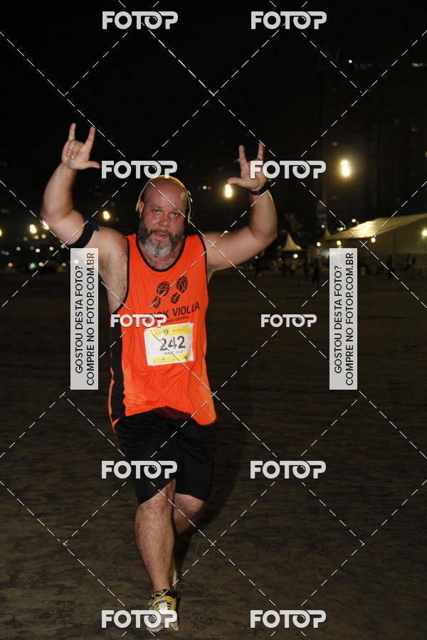 Buy your photos of the eventCircuito Jovem Pan Night Run - Etapa Santos on Fotop
