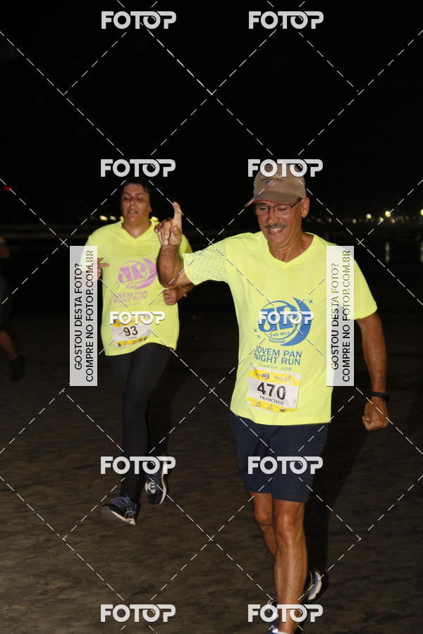 Buy your photos of the eventCircuito Jovem Pan Night Run - Etapa Santos on Fotop