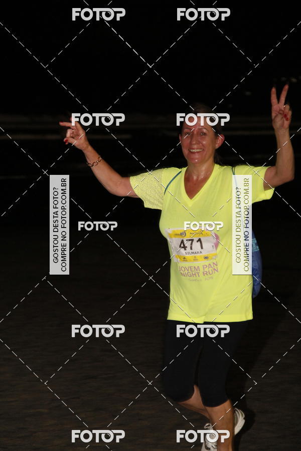 Buy your photos of the eventCircuito Jovem Pan Night Run - Etapa Santos on Fotop
