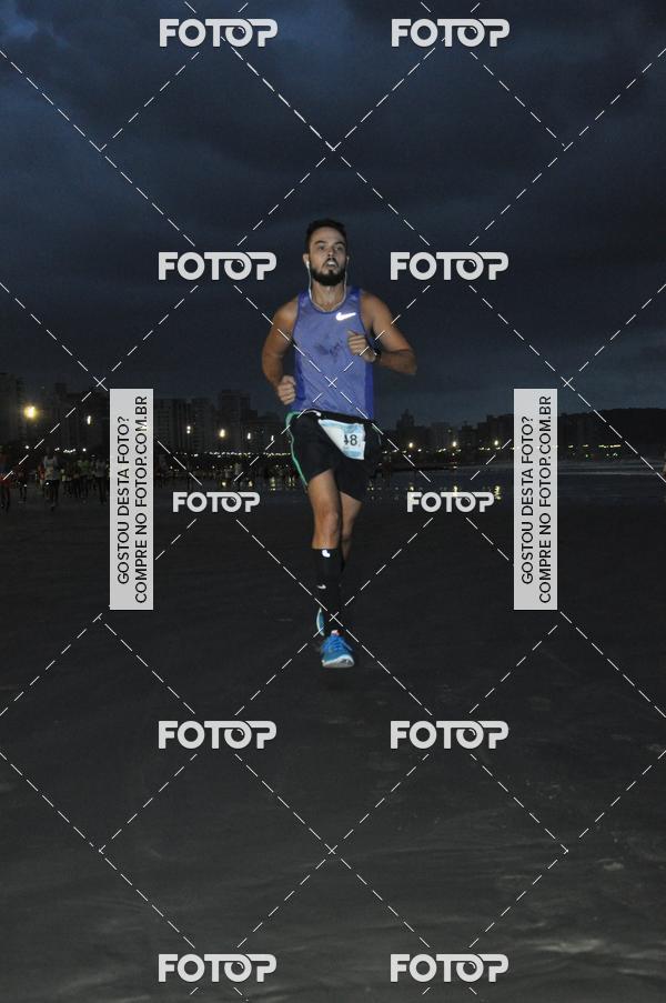 Buy your photos of the eventCircuito Jovem Pan Night Run - Etapa Santos on Fotop