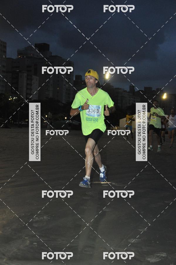 Buy your photos of the eventCircuito Jovem Pan Night Run - Etapa Santos on Fotop