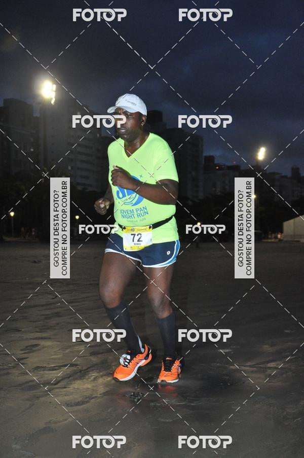 Buy your photos of the eventCircuito Jovem Pan Night Run - Etapa Santos on Fotop