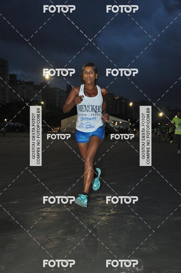 Buy your photos of the eventCircuito Jovem Pan Night Run - Etapa Santos on Fotop