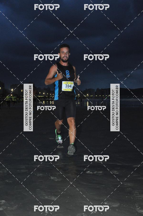 Buy your photos of the eventCircuito Jovem Pan Night Run - Etapa Santos on Fotop