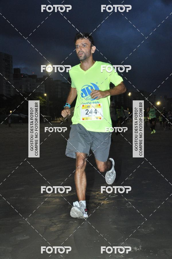 Buy your photos of the eventCircuito Jovem Pan Night Run - Etapa Santos on Fotop