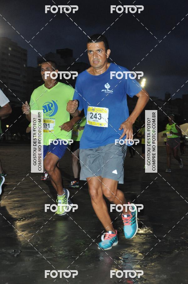 Buy your photos of the eventCircuito Jovem Pan Night Run - Etapa Santos on Fotop