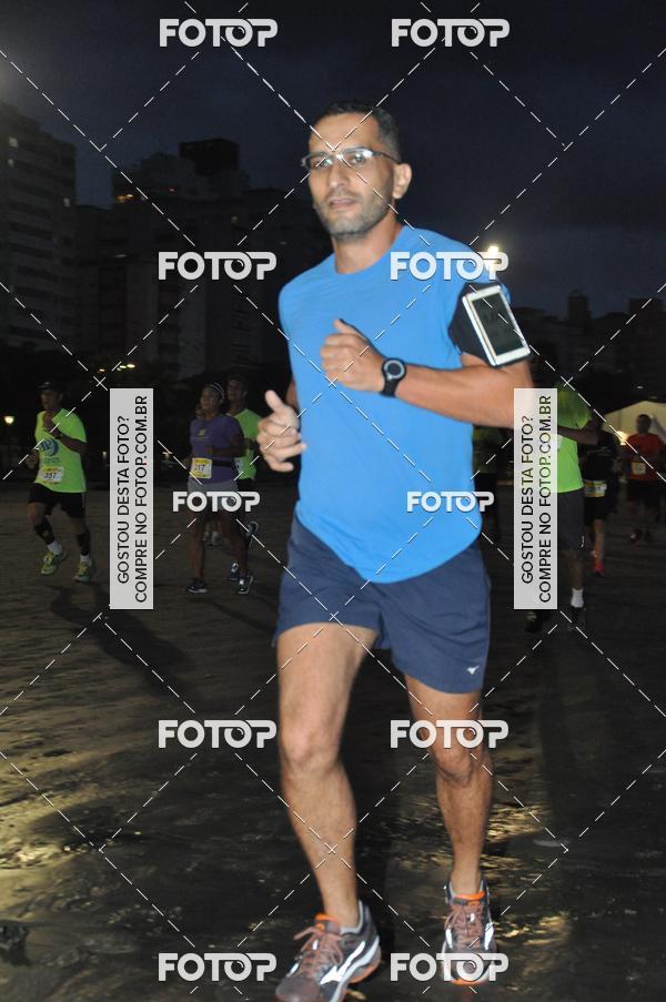 Buy your photos of the eventCircuito Jovem Pan Night Run - Etapa Santos on Fotop