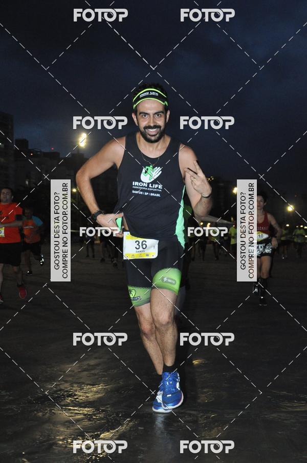 Buy your photos of the eventCircuito Jovem Pan Night Run - Etapa Santos on Fotop
