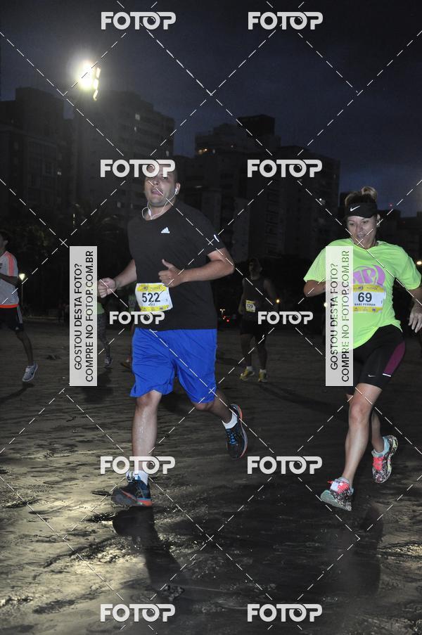 Buy your photos of the eventCircuito Jovem Pan Night Run - Etapa Santos on Fotop