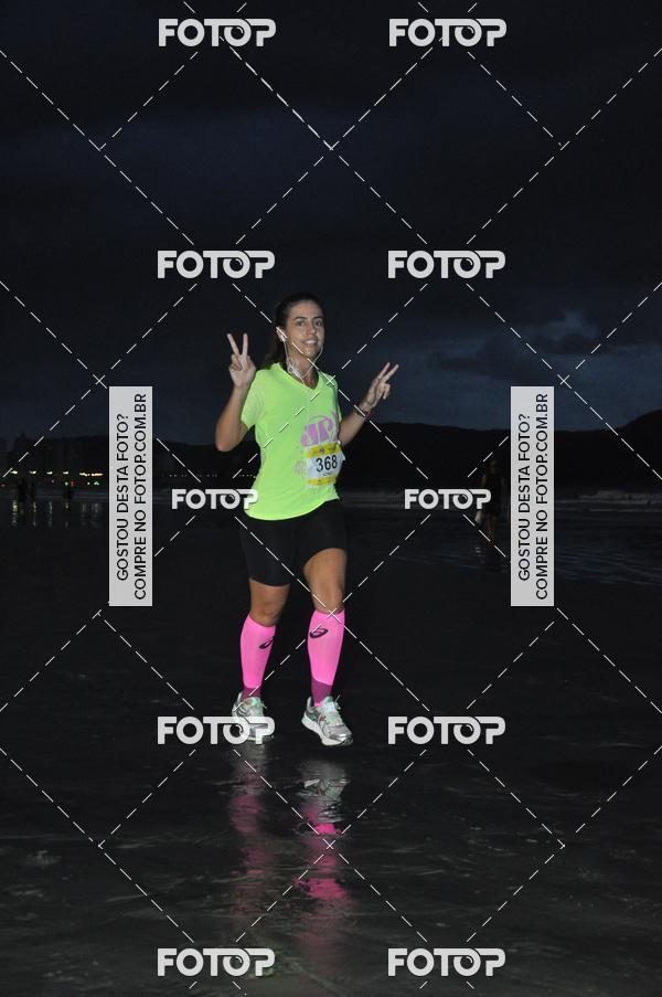 Buy your photos of the eventCircuito Jovem Pan Night Run - Etapa Santos on Fotop