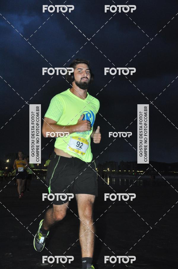 Buy your photos of the eventCircuito Jovem Pan Night Run - Etapa Santos on Fotop