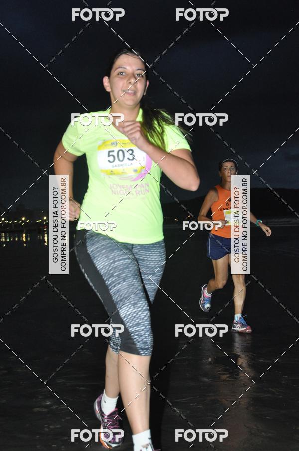 Buy your photos of the eventCircuito Jovem Pan Night Run - Etapa Santos on Fotop