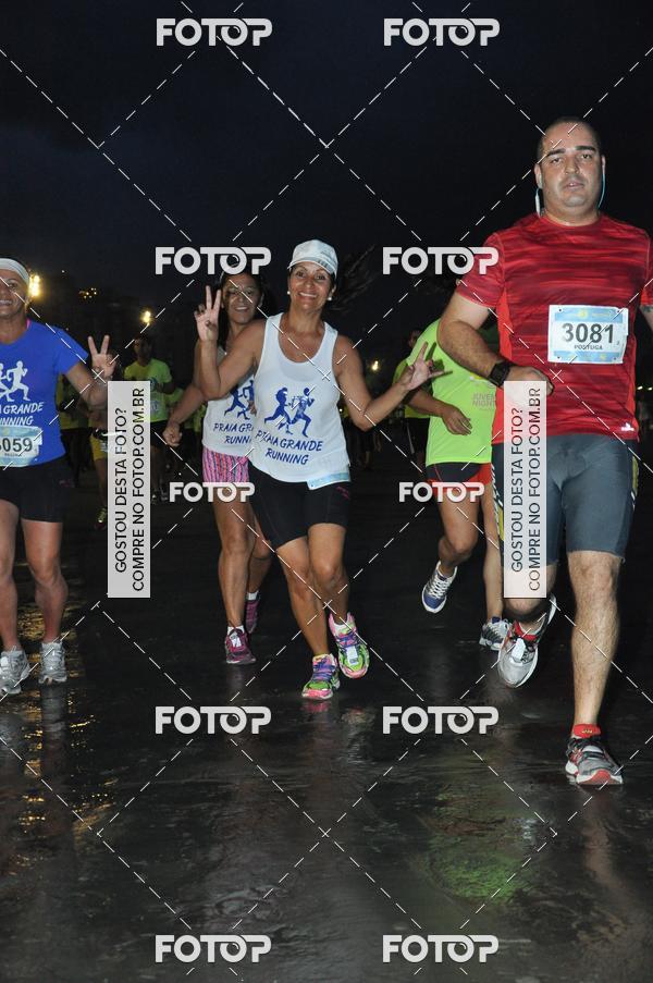 Buy your photos of the eventCircuito Jovem Pan Night Run - Etapa Santos on Fotop
