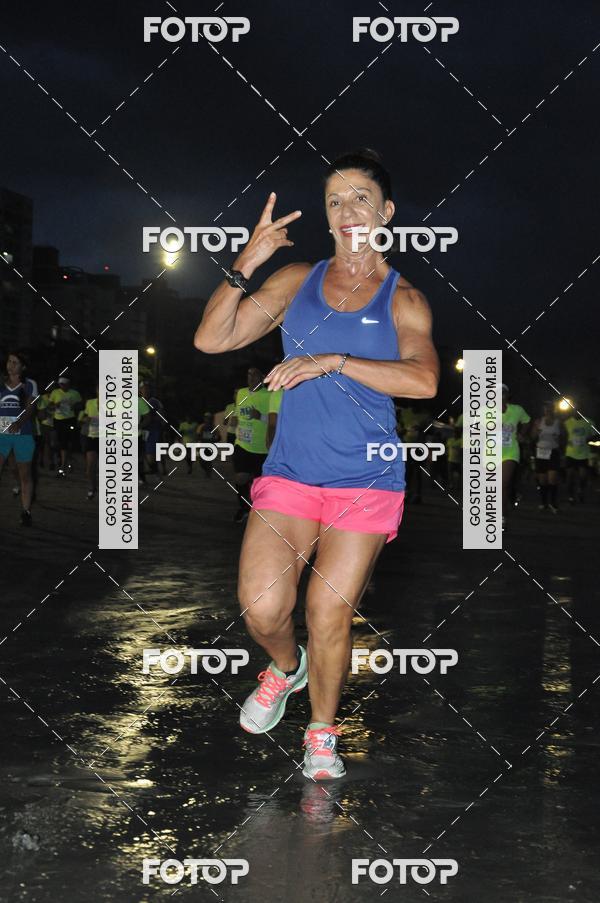 Buy your photos of the eventCircuito Jovem Pan Night Run - Etapa Santos on Fotop