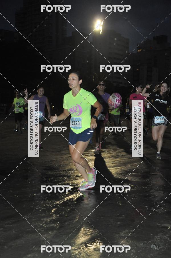 Buy your photos of the eventCircuito Jovem Pan Night Run - Etapa Santos on Fotop