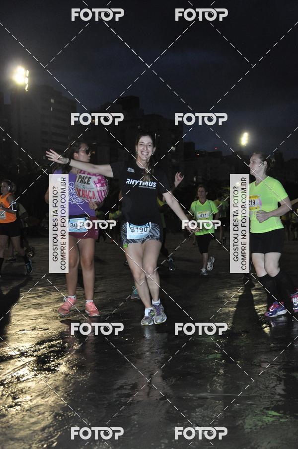 Buy your photos of the eventCircuito Jovem Pan Night Run - Etapa Santos on Fotop