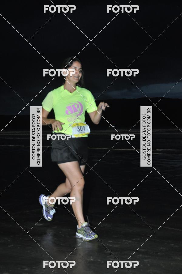 Buy your photos of the eventCircuito Jovem Pan Night Run - Etapa Santos on Fotop