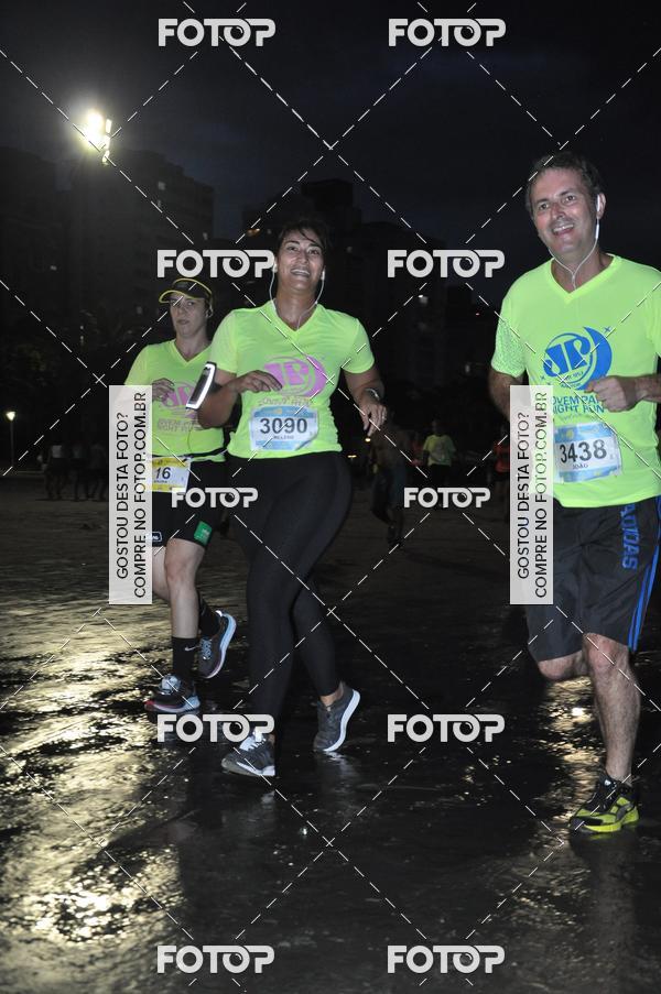 Buy your photos of the eventCircuito Jovem Pan Night Run - Etapa Santos on Fotop