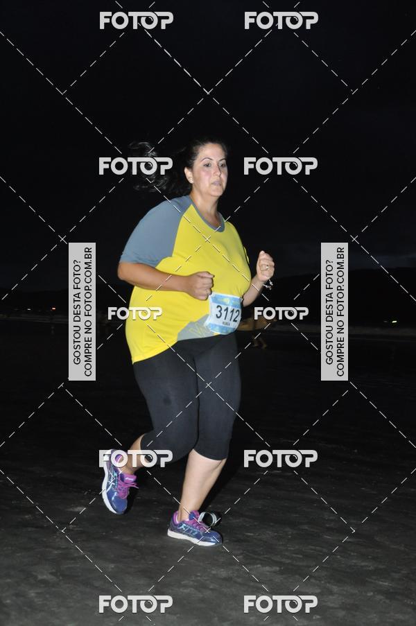 Buy your photos of the eventCircuito Jovem Pan Night Run - Etapa Santos on Fotop