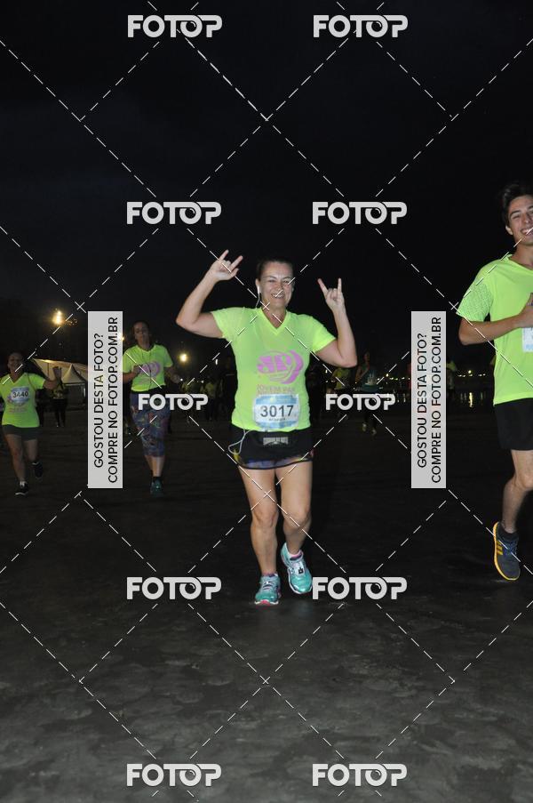 Buy your photos of the eventCircuito Jovem Pan Night Run - Etapa Santos on Fotop