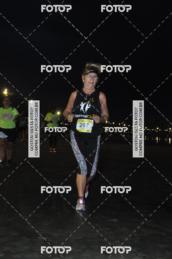 Buy your photos of the eventCircuito Jovem Pan Night Run - Etapa Santos on Fotop