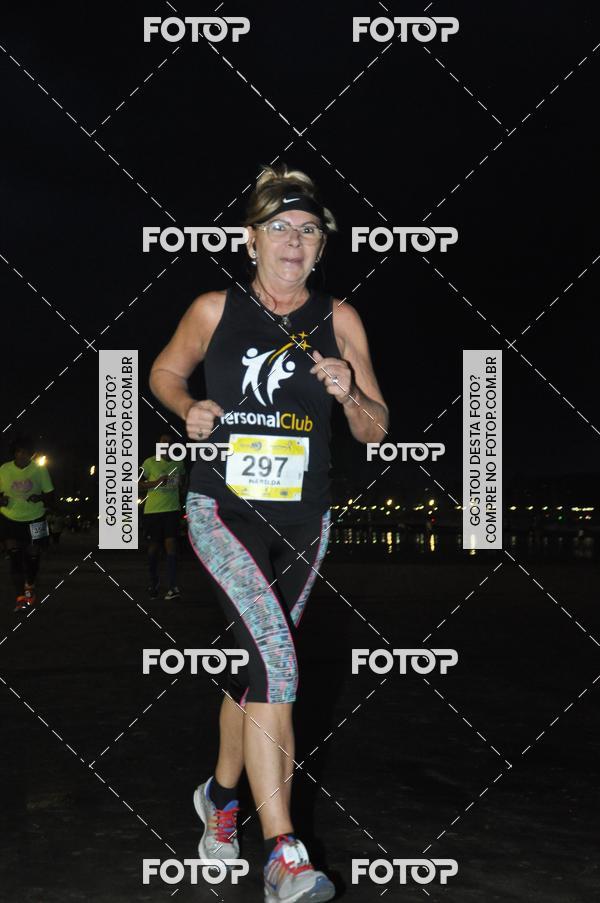 Buy your photos of the eventCircuito Jovem Pan Night Run - Etapa Santos on Fotop