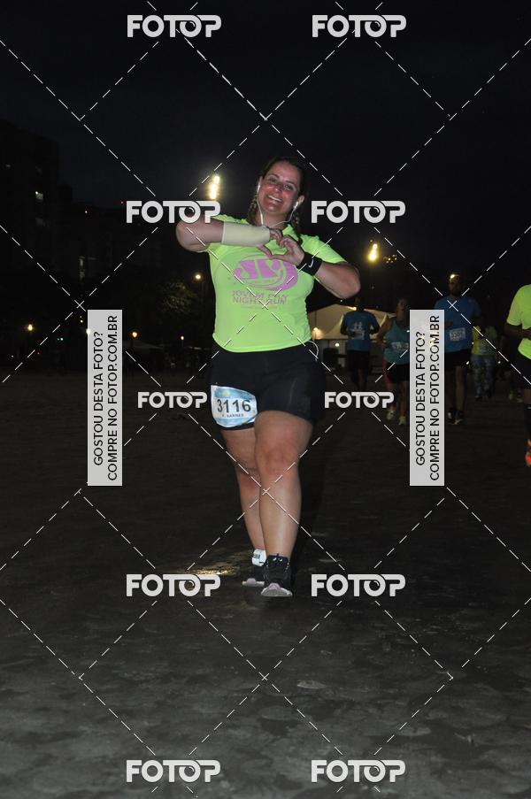 Buy your photos of the eventCircuito Jovem Pan Night Run - Etapa Santos on Fotop