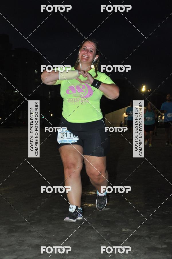 Buy your photos of the eventCircuito Jovem Pan Night Run - Etapa Santos on Fotop