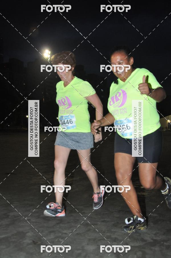 Buy your photos of the eventCircuito Jovem Pan Night Run - Etapa Santos on Fotop